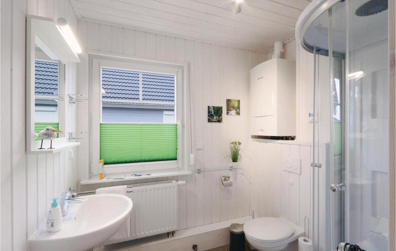 Cozy Home In Zerpenschleuse With Sauna Bagian luar foto
